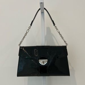 LOUIS VUITTON BLACK PATENT CONVERTIBLE BAG CLUTCH